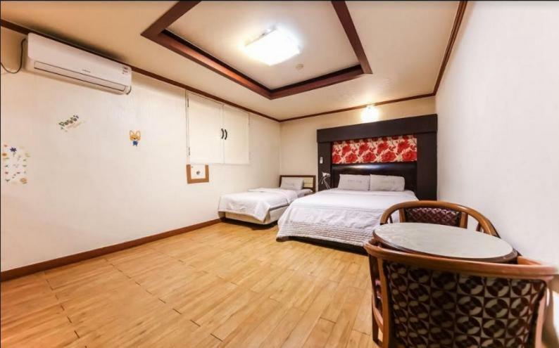 Prince Hotel Gwangju Metropolitan City Zewnętrze zdjęcie