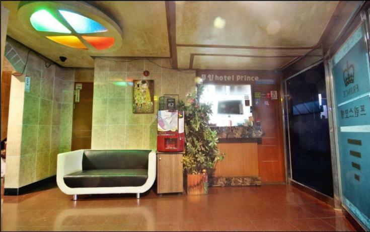 Prince Hotel Gwangju Metropolitan City Zewnętrze zdjęcie